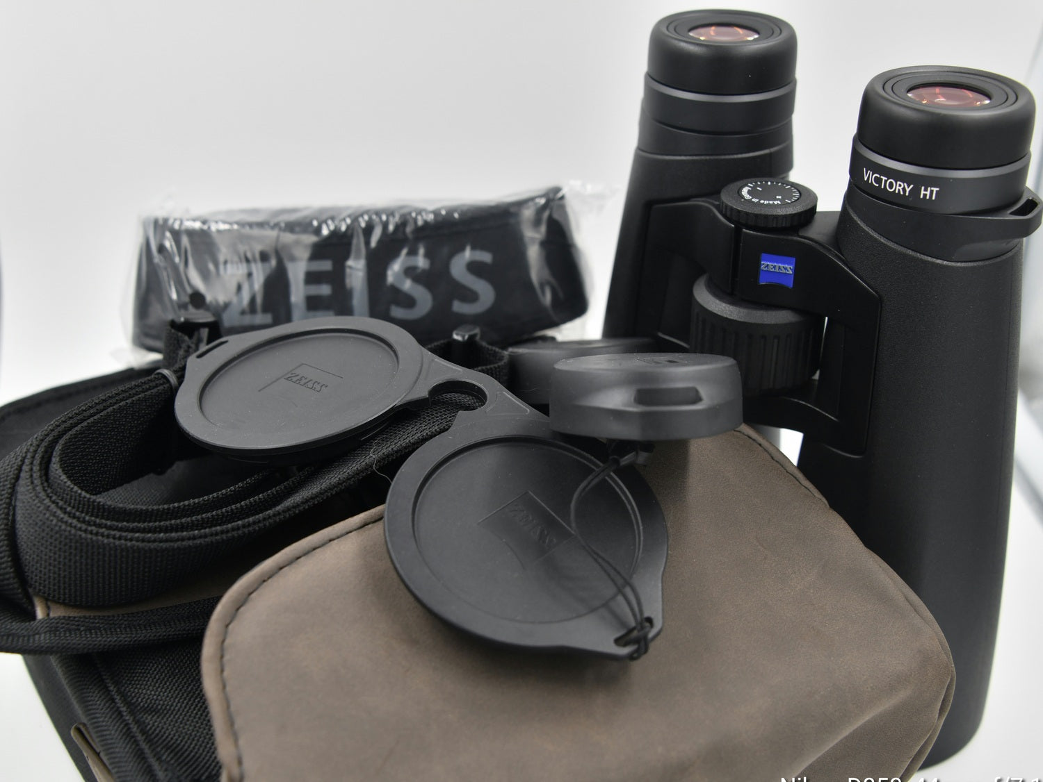 Κιάλια Zeiss Victory HT 10X54 