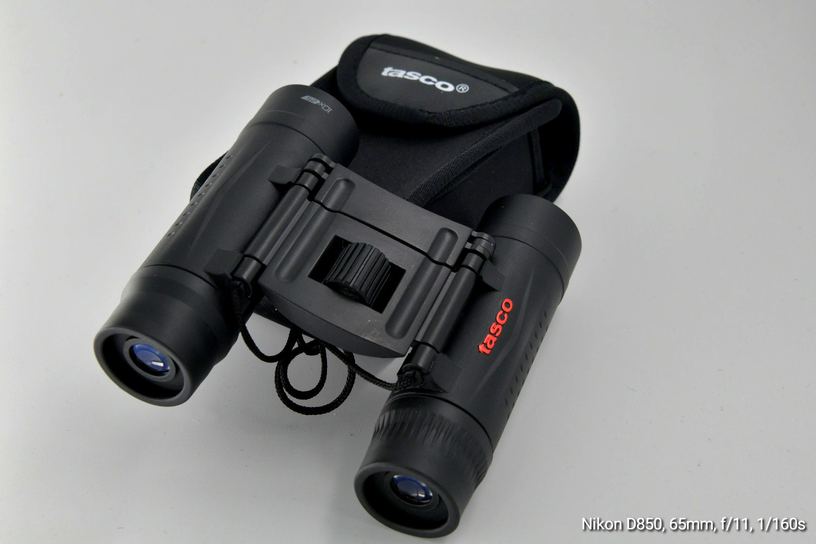 Κιάλια Tasco Essentials Compact 10x25 